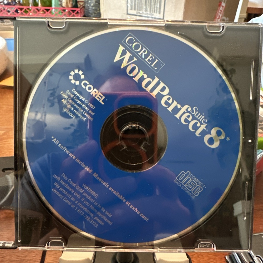 Corel Word Perfect Suite 8 Software CD Windows 1997 Vintage Office Suite